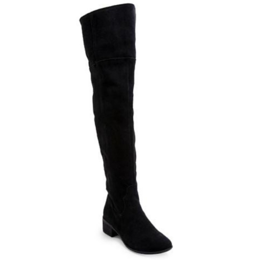 Sold NWT Steve Madden Restler Over the knee Suede boots